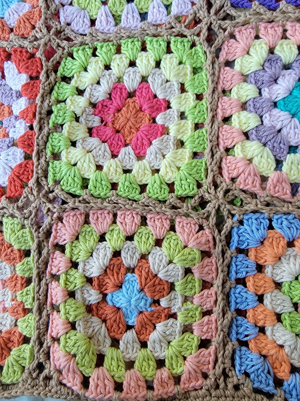 Tricia Fix Multicolor Crochet Granny Square Tote w/scarf Set Sample NO TAGS - Picture 9 of 13